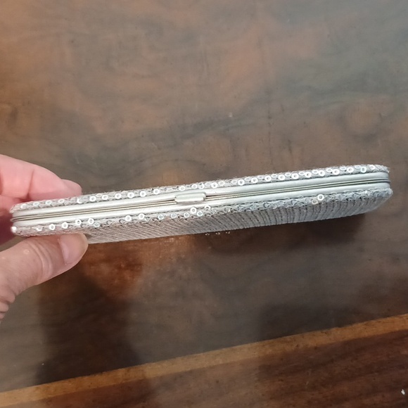 Silver Sequins clutch wallet with Snap closure 5795 - Picture 3 of 9